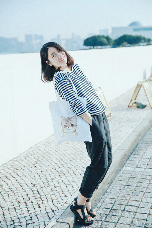 体育新闻平台整合资源提供一站式信息服务便捷高效，体育新闻网址大全